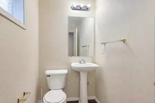 6564 NW Wenmarie Dr, Portland, OR 97229 - Photo 13