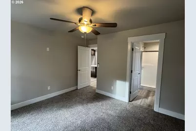 1203 SE Marsters Ave, Roseburg, OR 97470 - Photo 15