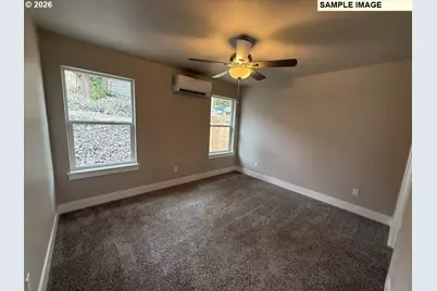 1203 SE Marsters Ave, Roseburg, OR 97470 - Photo 13
