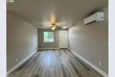 1203 SE Marsters Ave, Roseburg, OR 97470 - Photo 13