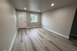 1203 SE Marsters Ave, Roseburg, OR 97470 - Photo 9