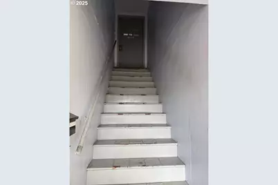 8325 8329 SE Division St, Portland, OR 97266 - Photo 19