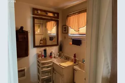 8325 8329 SE Division St, Portland, OR 97266 - Photo 27