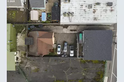 8325 8329 SE Division St, Portland, OR 97266 - Photo 7