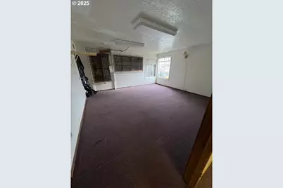 8325 8329 SE Division St, Portland, OR 97266 - Photo 11