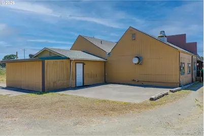 1455 Oregon Ave, Bandon, OR 97411 - Photo 33