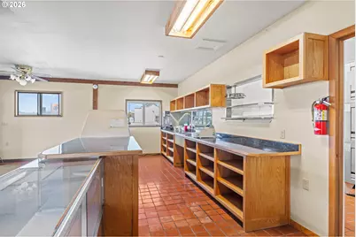 1455 Oregon Ave, Bandon, OR 97411 - Photo 15