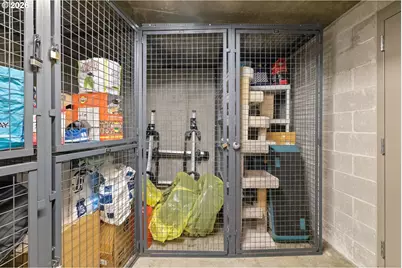 949 NW Overton St #301, Portland, OR 97209 - Photo 31