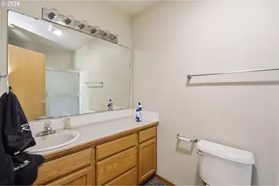 4135 Forsythia St, Springfield, OR 97478 - Photo 37