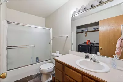 4135 Forsythia St, Springfield, OR 97478 - Photo 39