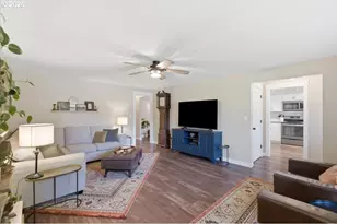 1895 Aerial Way, Salem, OR 97302 - Photo 5