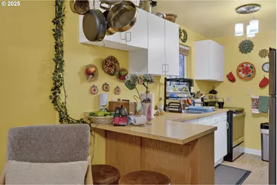 428 N Alberta St, Portland, OR 97217 - Photo 9