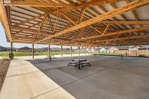 714 Merriott Ln, Woodburn, OR 97071 - Photo 19