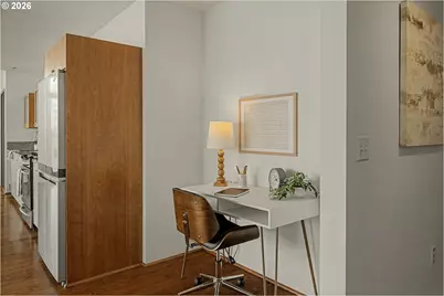 1221 SW 10th Ave #713, Portland, OR 97205 - Photo 11