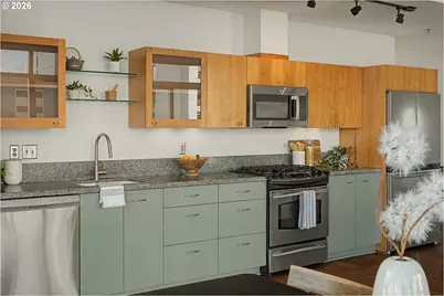 1221 SW 10th Ave #713, Portland, OR 97205 - Photo 15