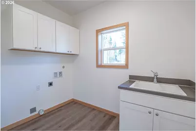 51695 Rose St, Blue River, OR 97413 - Photo 7