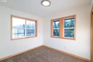 51695 Rose St, Blue River, OR 97413 - Photo 3