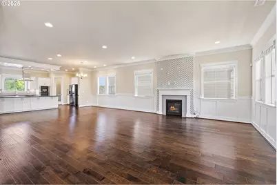 16649 SW Friendly Ln, Beaverton, OR 97007 - Photo 7