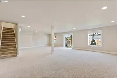 16649 SW Friendly Ln, Beaverton, OR 97007 - Photo 19