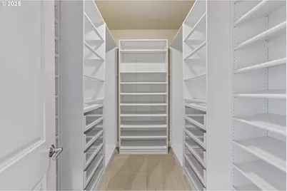 16649 SW Friendly Ln, Beaverton, OR 97007 - Photo 29