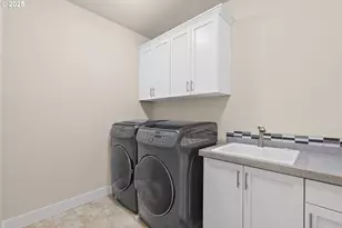 16649 SW Friendly Ln, Beaverton, OR 97007 - Photo 37