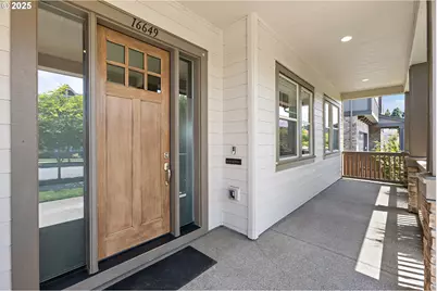 16649 SW Friendly Ln, Beaverton, OR 97007 - Photo 3