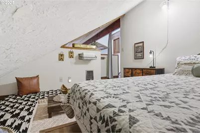 65582 E Timberline Dr, Mount Hood Village, OR 97049 - Photo 29