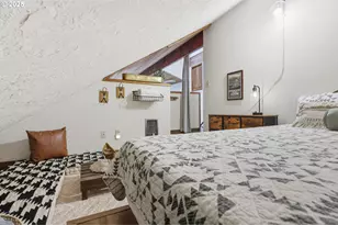 65582 E Timberline Dr, Mount Hood Village, OR 97049 - Photo 29