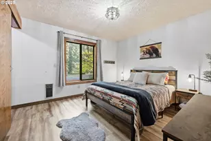 65582 E Timberline Dr, Mount Hood Village, OR 97049 - Photo 17