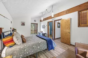 65582 E Timberline Dr, Mount Hood Village, OR 97049 - Photo 25