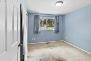 8217 N Fowler Ave, Portland, OR 97217 - Photo 25