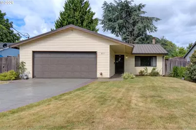 8217 N Fowler Ave, Portland, OR 97217 - Photo 1
