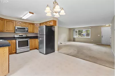 8217 N Fowler Ave, Portland, OR 97217 - Photo 15