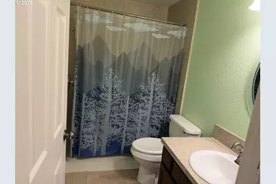 8217 N Fowler Ave, Portland, OR 97217 - Photo 23