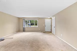 8217 N Fowler Ave, Portland, OR 97217 - Photo 7