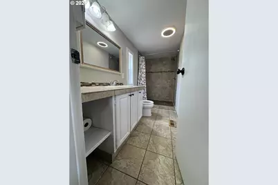 428 SW Boston Way, Beaverton, OR 97006 - Photo 17