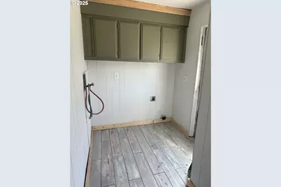 359 N 8th St, Lakeside, OR 97449 - Photo 13