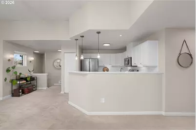 1819 NE 101st Ave #204, Hillsboro, OR 97006 - Photo 7