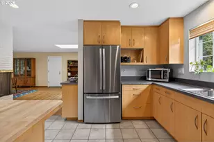 4103 SW Lee St, Portland, OR 97221 - Photo 17