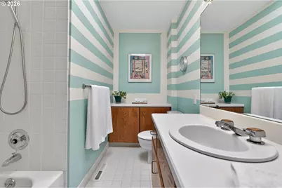 4103 SW Lee St, Portland, OR 97221 - Photo 33