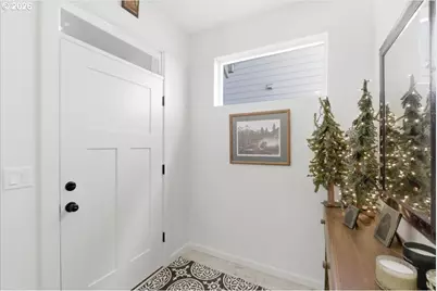 948 Laurel Pl, Silverton, OR 97381 - Photo 7