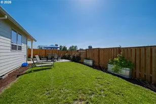 948 Laurel Pl, Silverton, OR 97381 - Photo 39