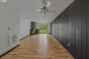 14095 Sw Walker Rd, Beaverton, OR 97005 - Photo 17