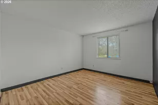 14095 Sw Walker Rd, Beaverton, OR 97005 - Photo 27