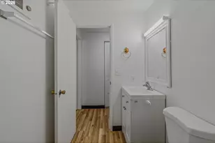 14095 Sw Walker Rd, Beaverton, OR 97005 - Photo 25