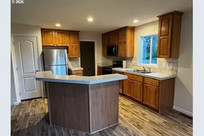 1680 SE Jefferson St, Waldport, OR 97394 - Photo 9