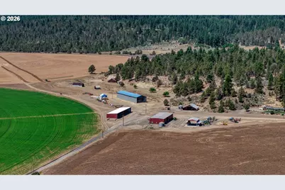 10902 Swan Lake Rd, Klamath Falls, OR 97603 - Photo 3