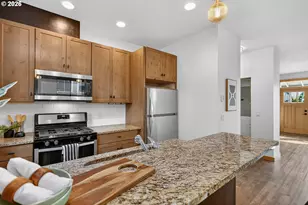 1610 Stella Ln, Hood River, OR 97031 - Photo 15