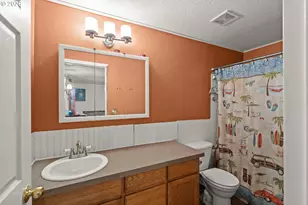 65066 E Riverside Dr, Brightwood, OR 97011 - Photo 25