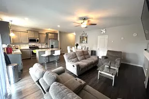 2728 SE Acacia Pl, Gresham, OR 97080 - Photo 7